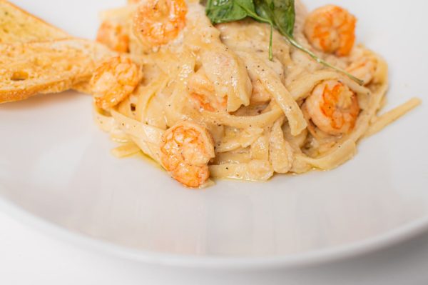 SHRIMP FETTUCCINE ALFREDO - Imagen 2